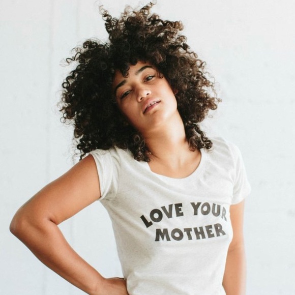 The Bee & Fox Love Your Mother Tee in Oatmeal - M - Picture 5 of 5